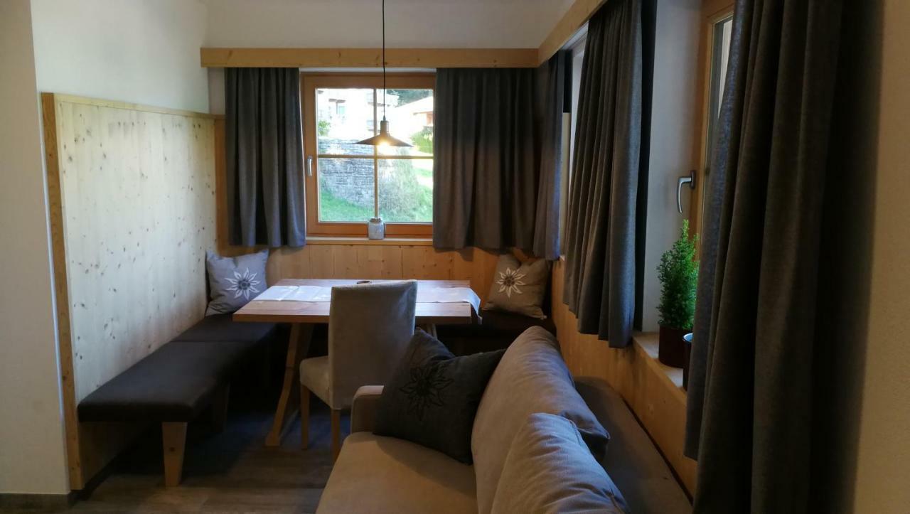 Haus Wildschuetz Apartment Hippach Luaran gambar